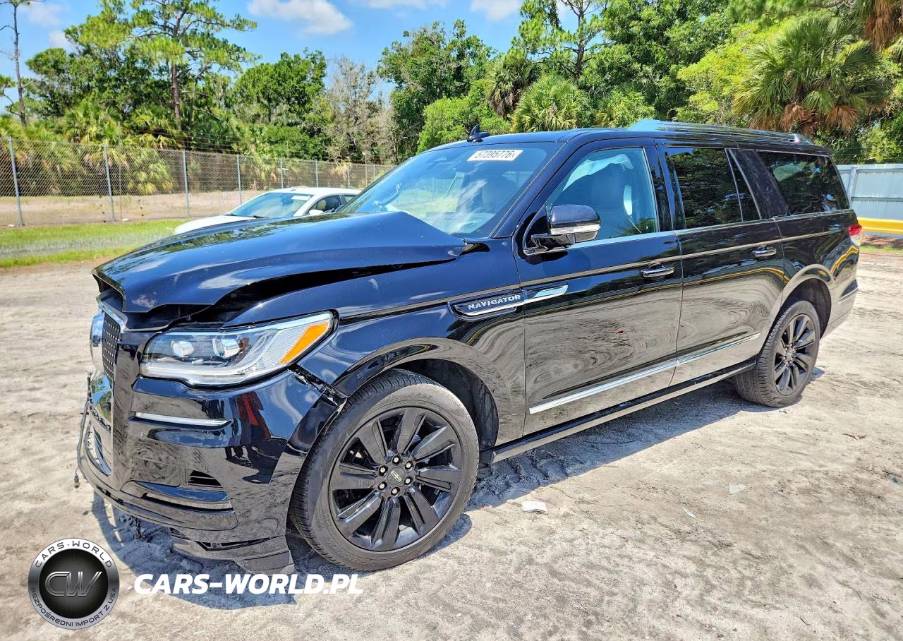 2023 Lincoln Navigator L Reserve – zdjęcie 1 z 13