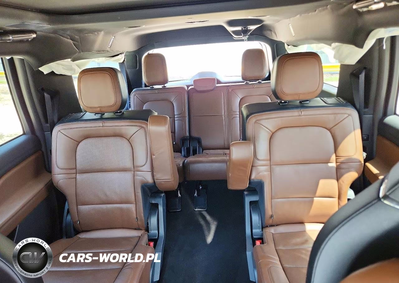 2023 Lincoln Navigator L Reserve VIN:5LMJJ3LG9PEL11220 - 10