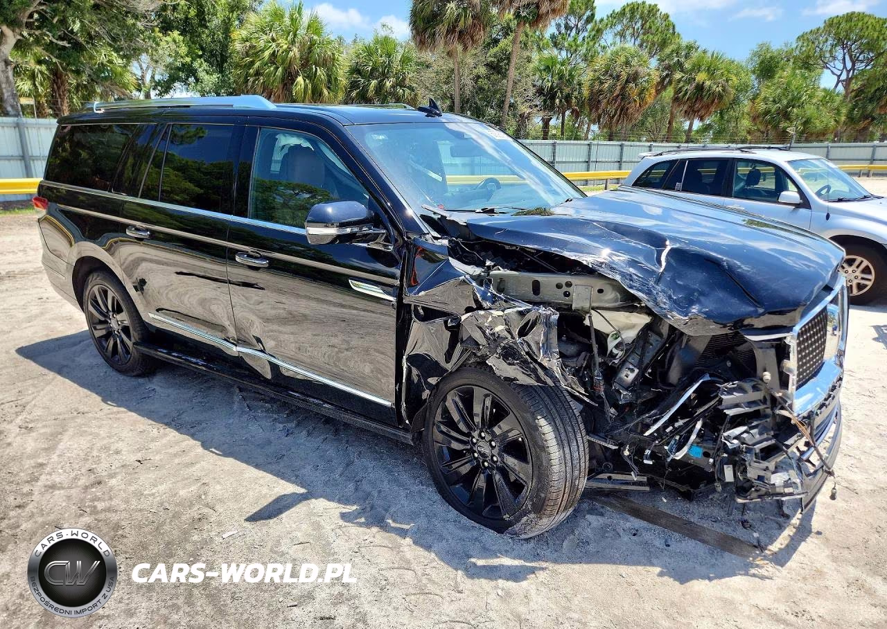 2023 Lincoln Navigator L Reserve VIN:5LMJJ3LG9PEL11220 - 4