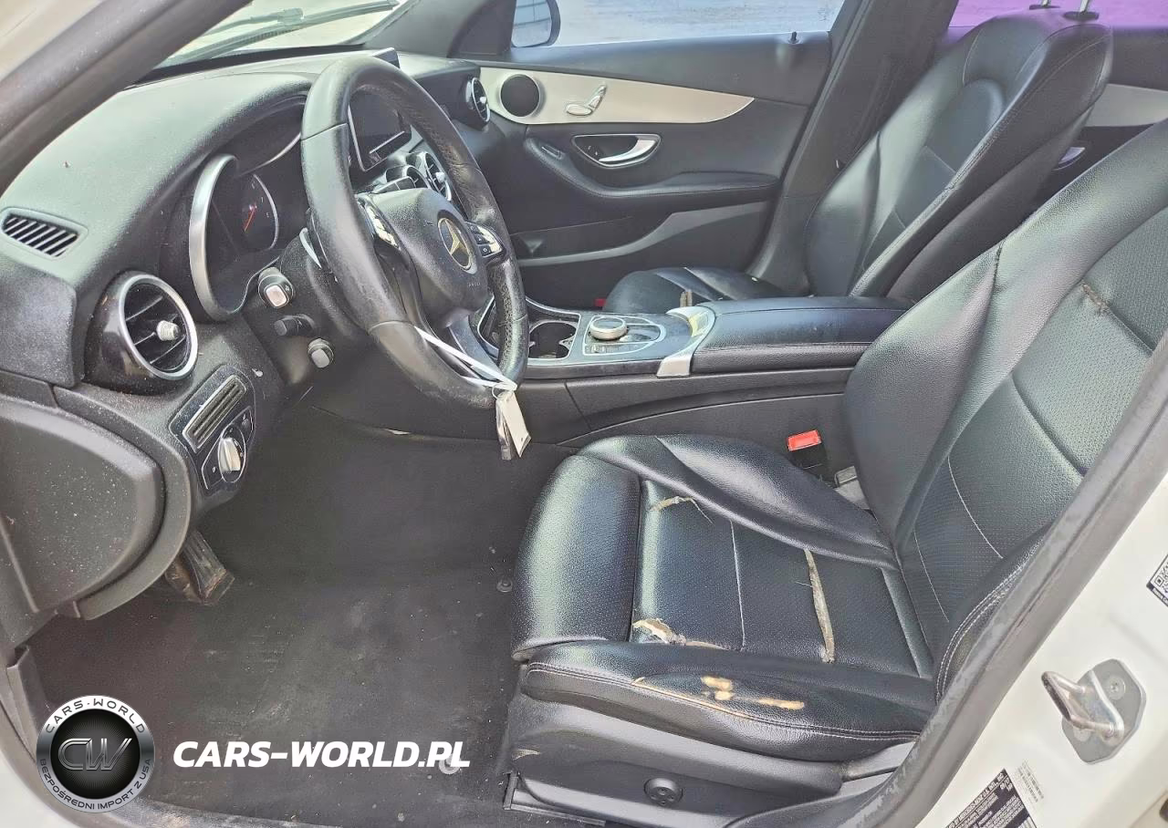 2018 Mercedes-Benz C 300 VIN:55SWF4JB6JU245340 - 7