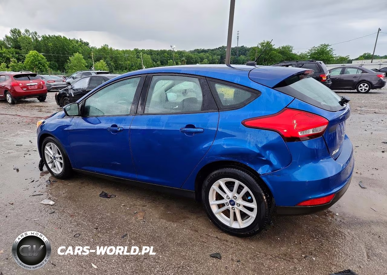 2018 Ford Focus Se VIN:1FADP3K25JL272286 - 2