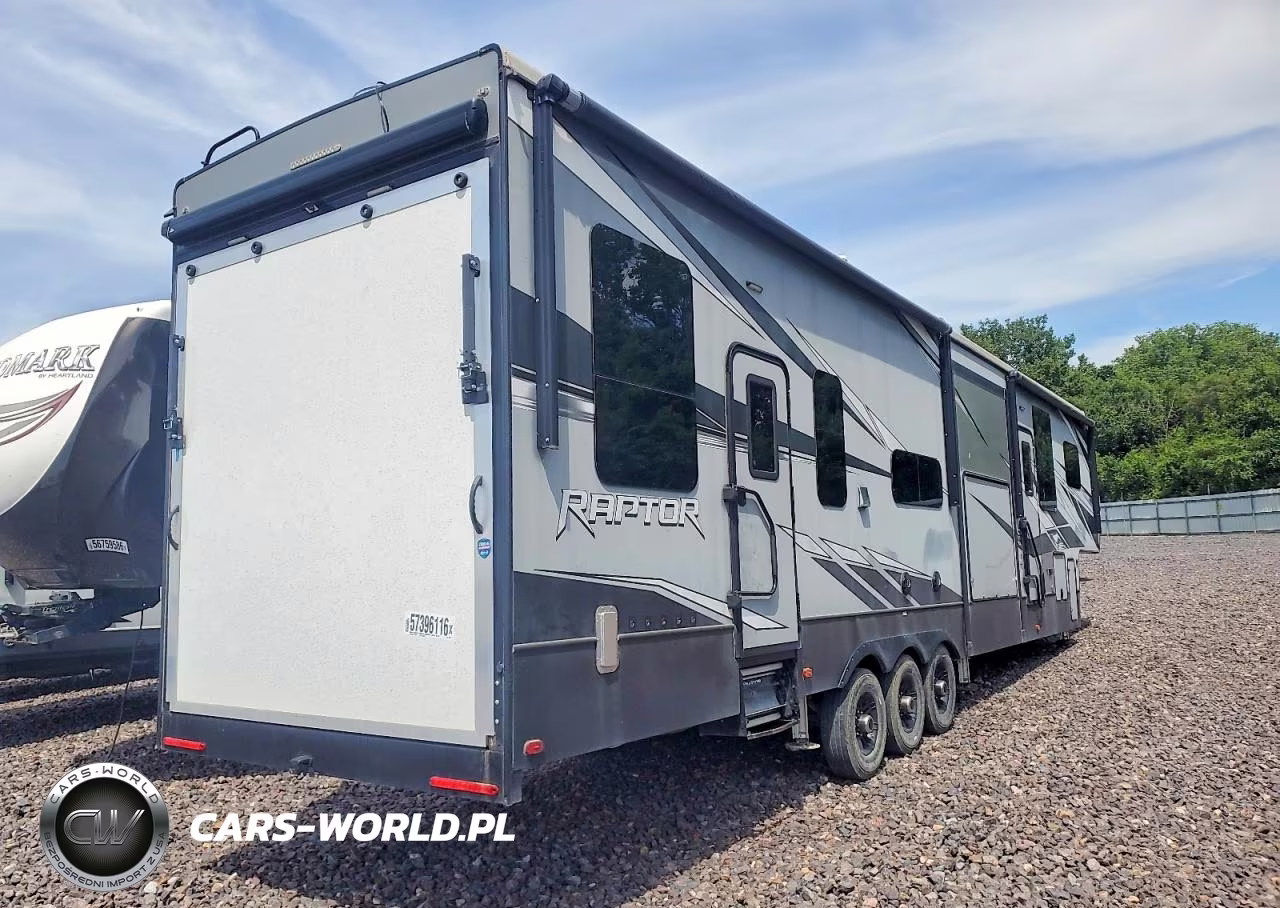 2019 Keystone Raptor Camper VIN:4YDF42331KR800771 - 4