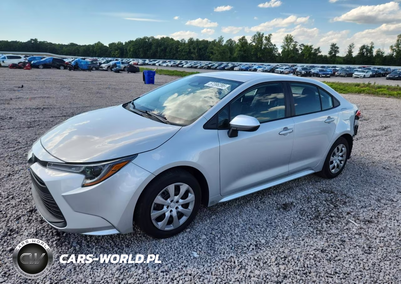 2024 Toyota Corolla Le – zdjęcie 1 z 13