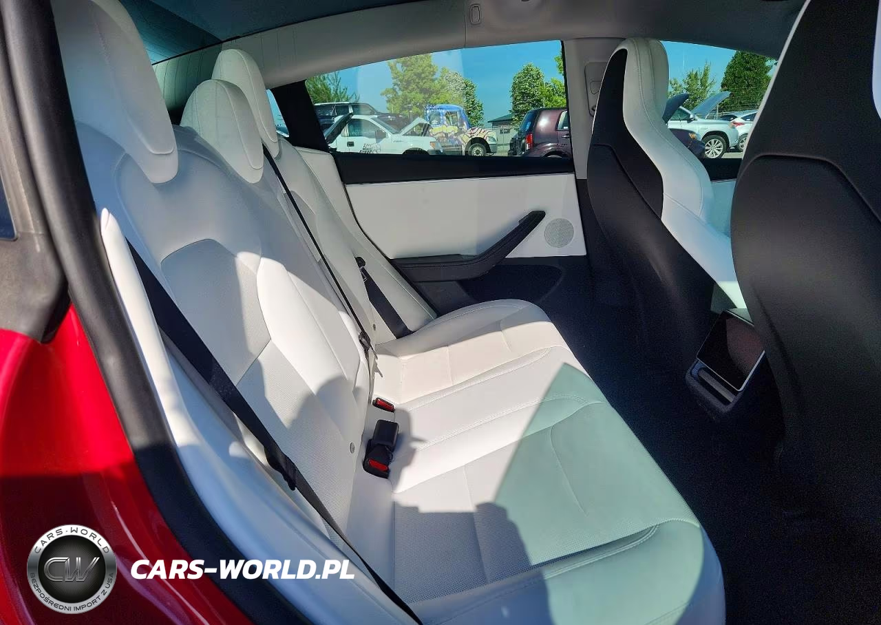 2024 Tesla Model 3 VIN:5YJ3E1ET6RF896004 - 10