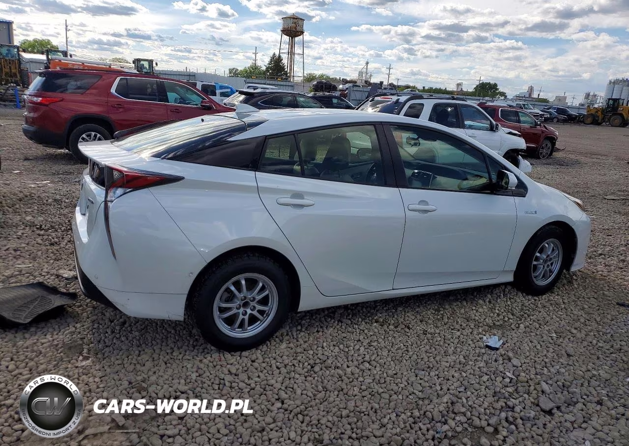 2017 Toyota Prius Three VIN:JTDKARFU2H3044970 - 3