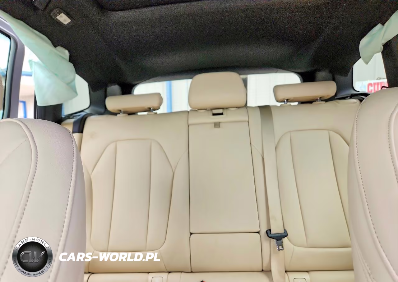2019 BMW X3 Sdrive30I VIN:5UXTR7C57KLF27359 - 10