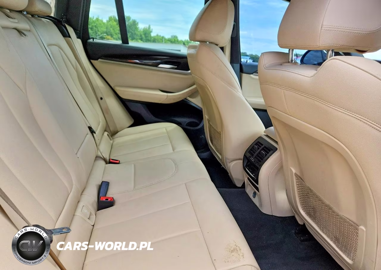 2019 BMW X3 Sdrive30I VIN:5UXTR7C57KLF27359 - 11