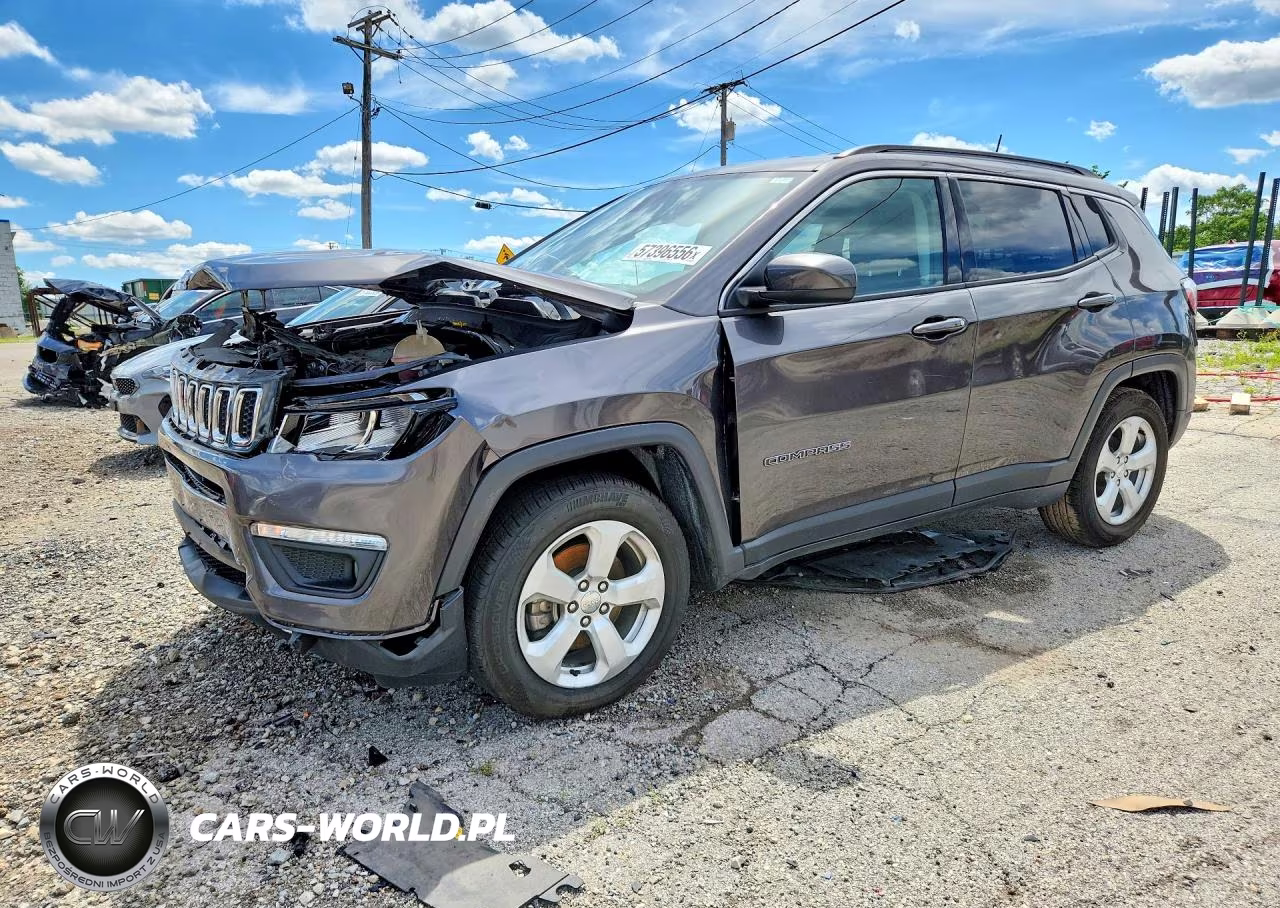 2019 Jeep Compass Latitude VIN:3C4NJCBB9KT616109 - 1