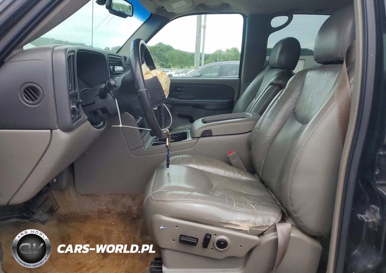 2003 Chevrolet Tahoe C1500 VIN:1GNEC13Z83R319117 - 7