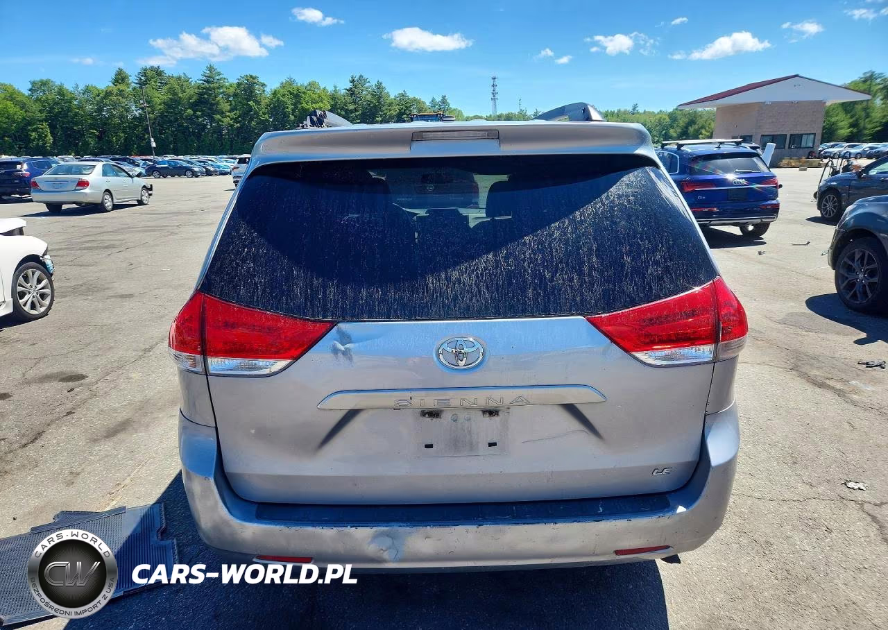 2013 Toyota Sienna Le VIN:5TDKK3DCXDS372831 - 6