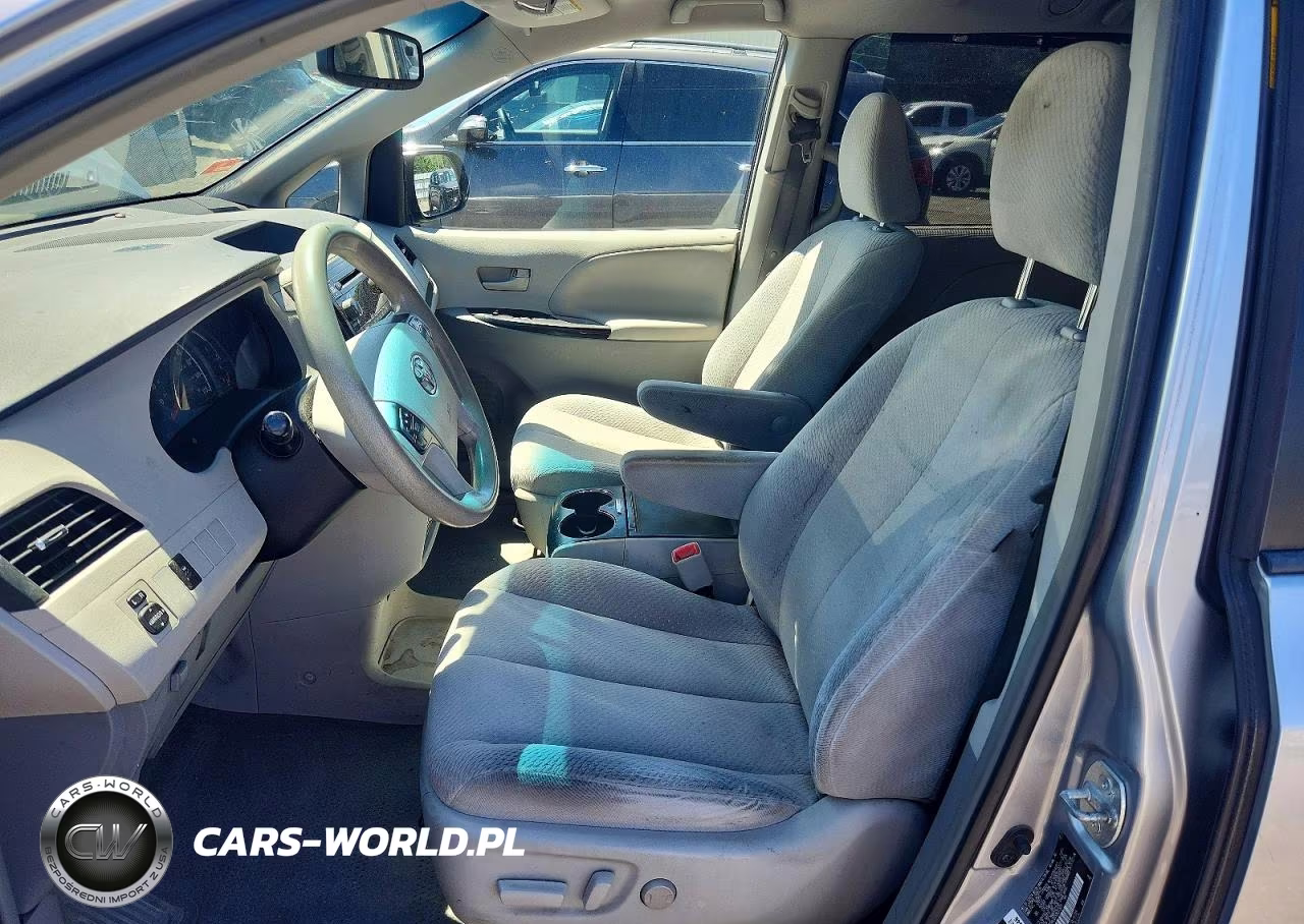 2013 Toyota Sienna Le VIN:5TDKK3DCXDS372831 - 7