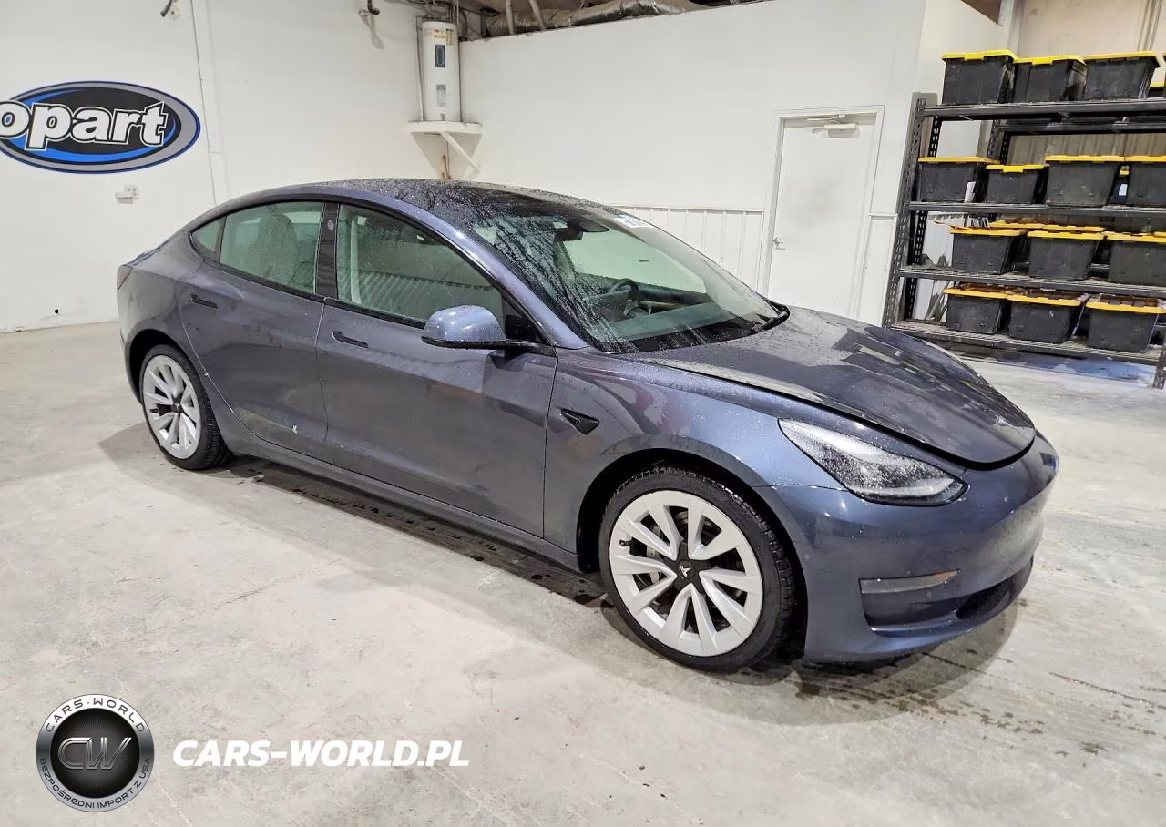 2022 Tesla Model 3 VIN:5YJ3E1EA9NF368563 - 4