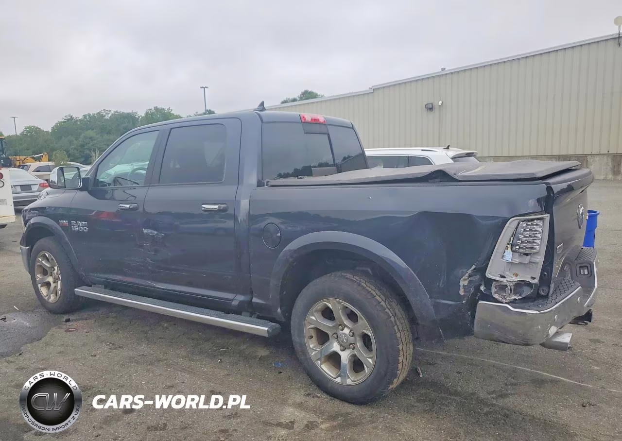 2017 Ram 1500 Laramie VIN:1C6RR7NT1HS702814 - 2