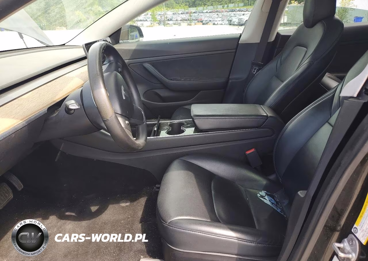 2020 Tesla Model 3 VIN:5YJ3E1EA0LF660776 - 7