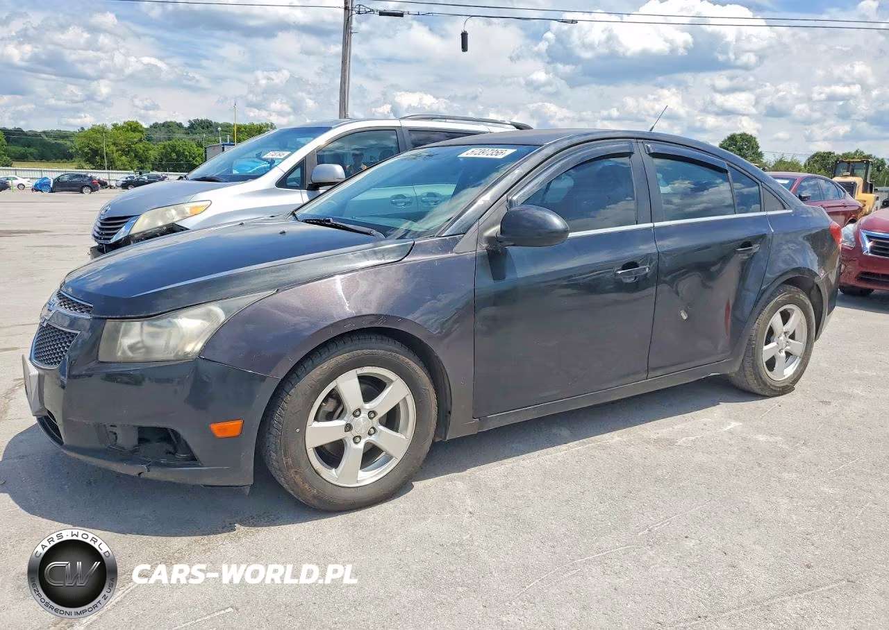 2013 Chevrolet Cruze Lt – zdjęcie 1 z 12