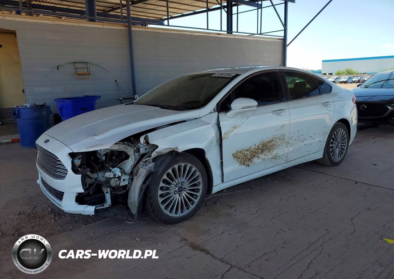 2016 Ford Fusion Titanium – zdjęcie 1 z 13