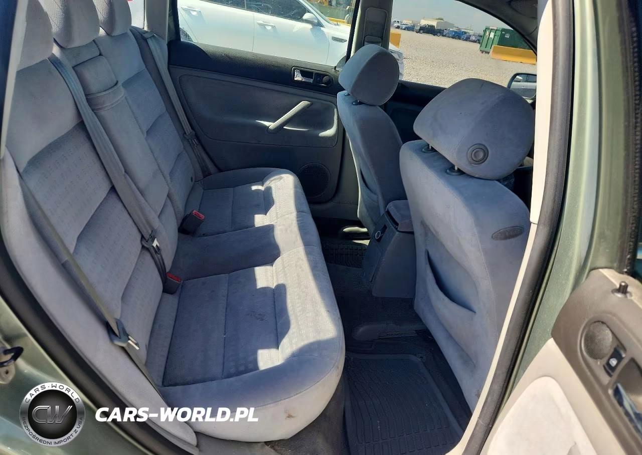 2003 Volkswagen Passat Gl VIN:WVWMD63BX3P260472 - 10