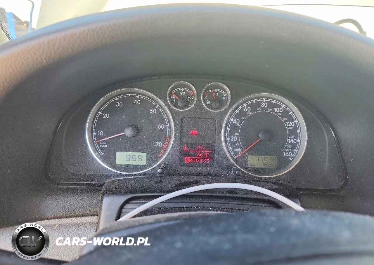 2003 Volkswagen Passat Gl VIN:WVWMD63BX3P260472 - 9