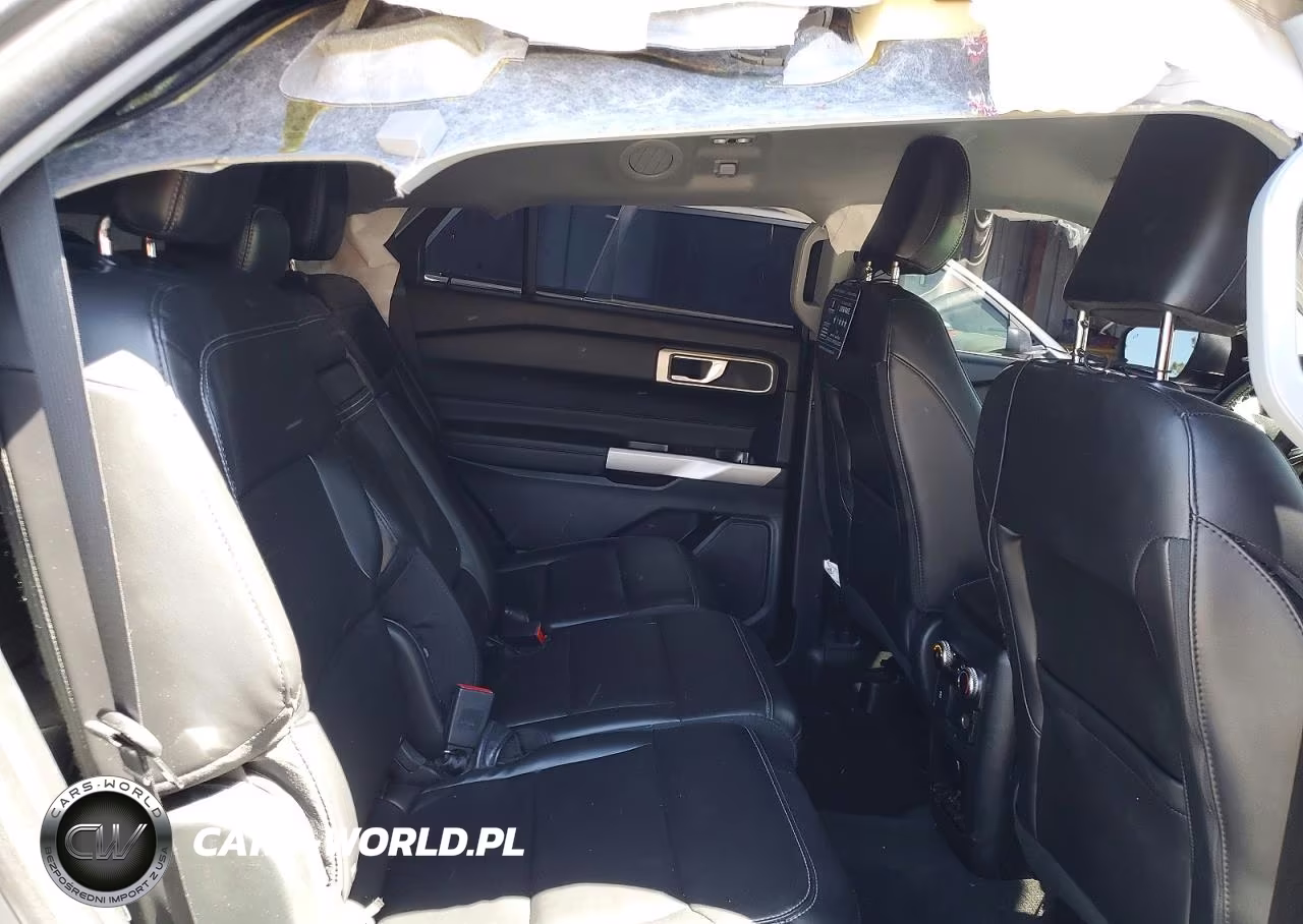 2023 Ford Explorer Xlt VIN:1FMSK8DHXPGA24336 - 10