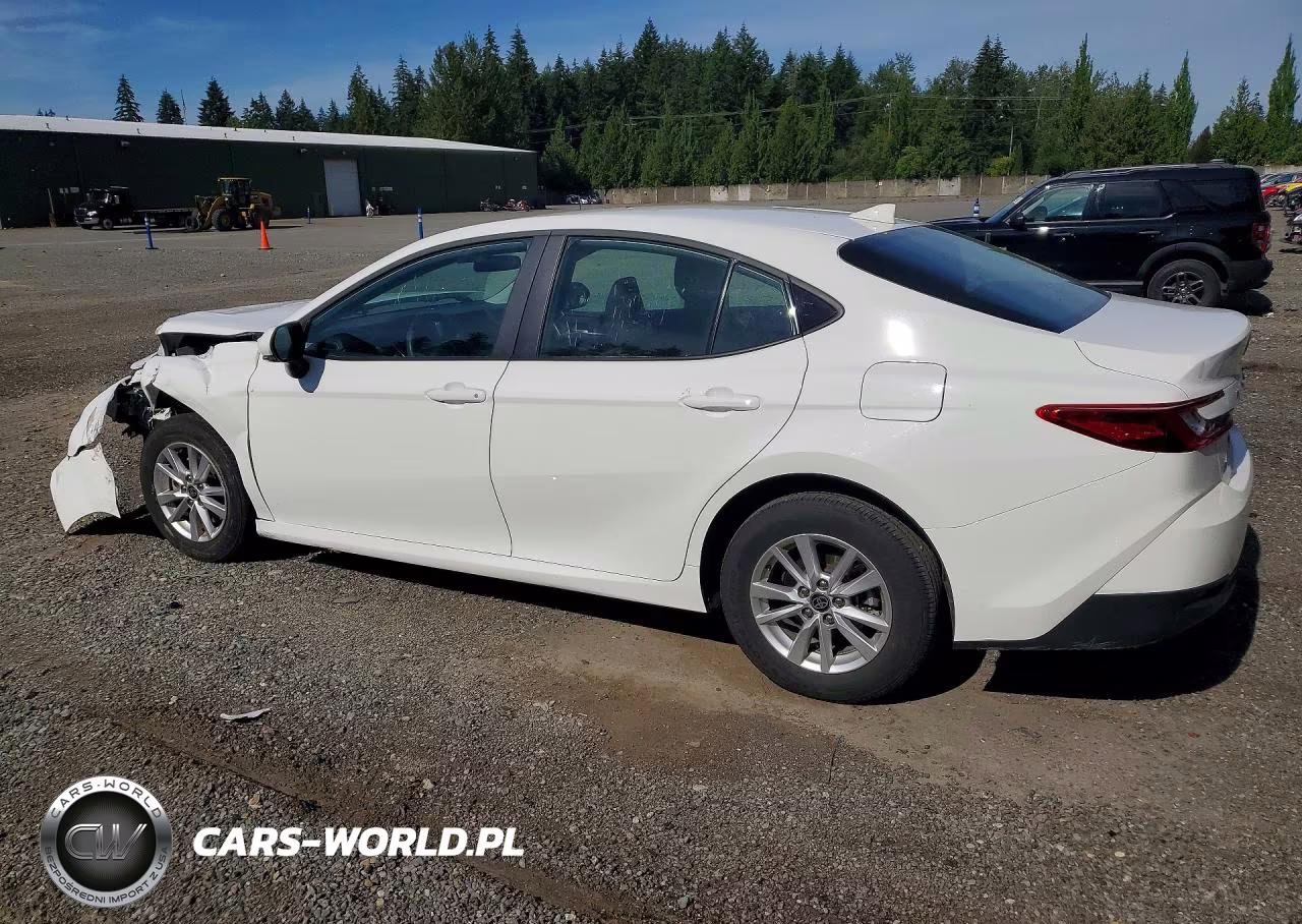 2025 Toyota Camry Le VIN:4T1DAACK2SU130435 - 2