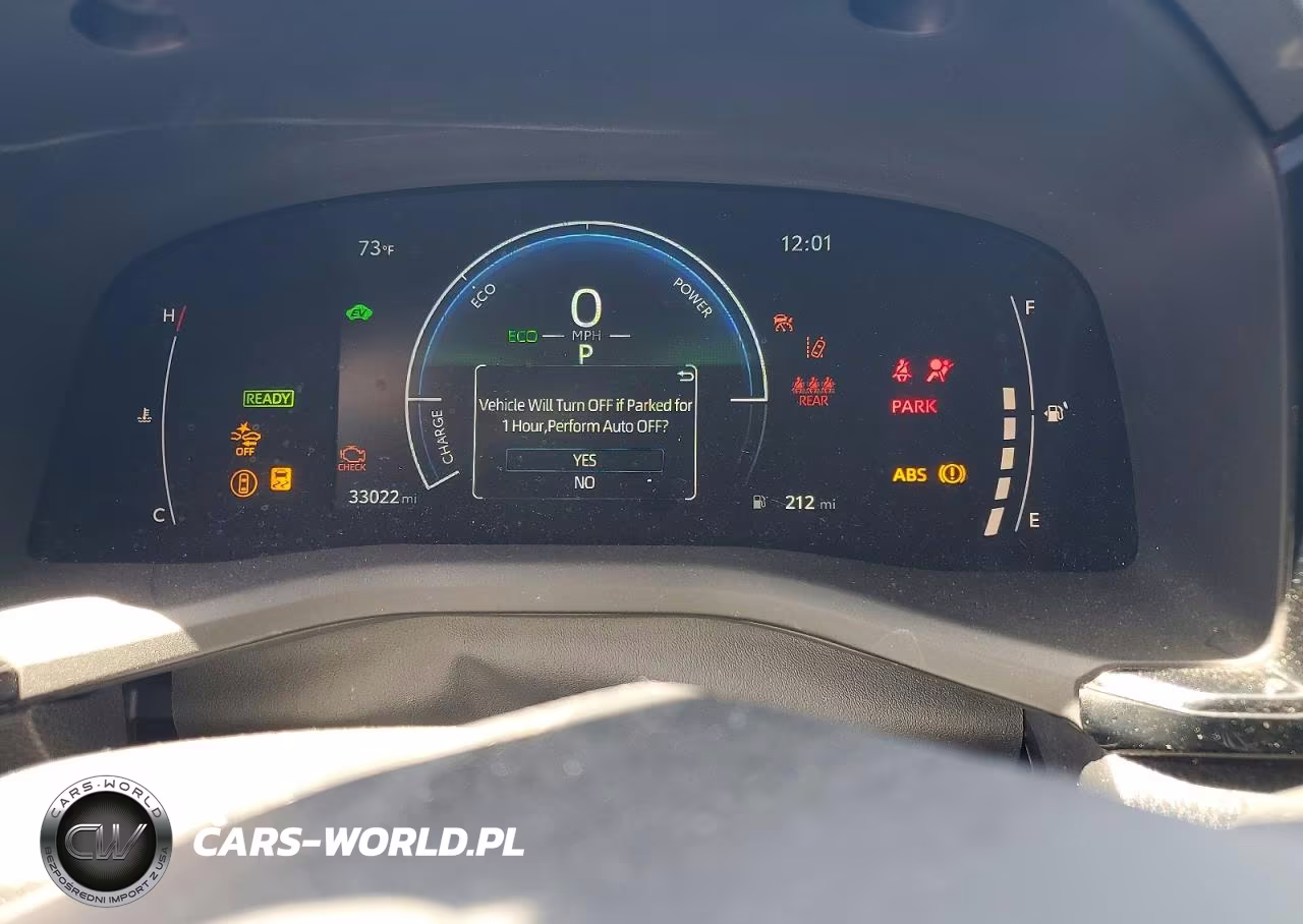 2025 Toyota Camry Le VIN:4T1DAACK2SU130435 - 9