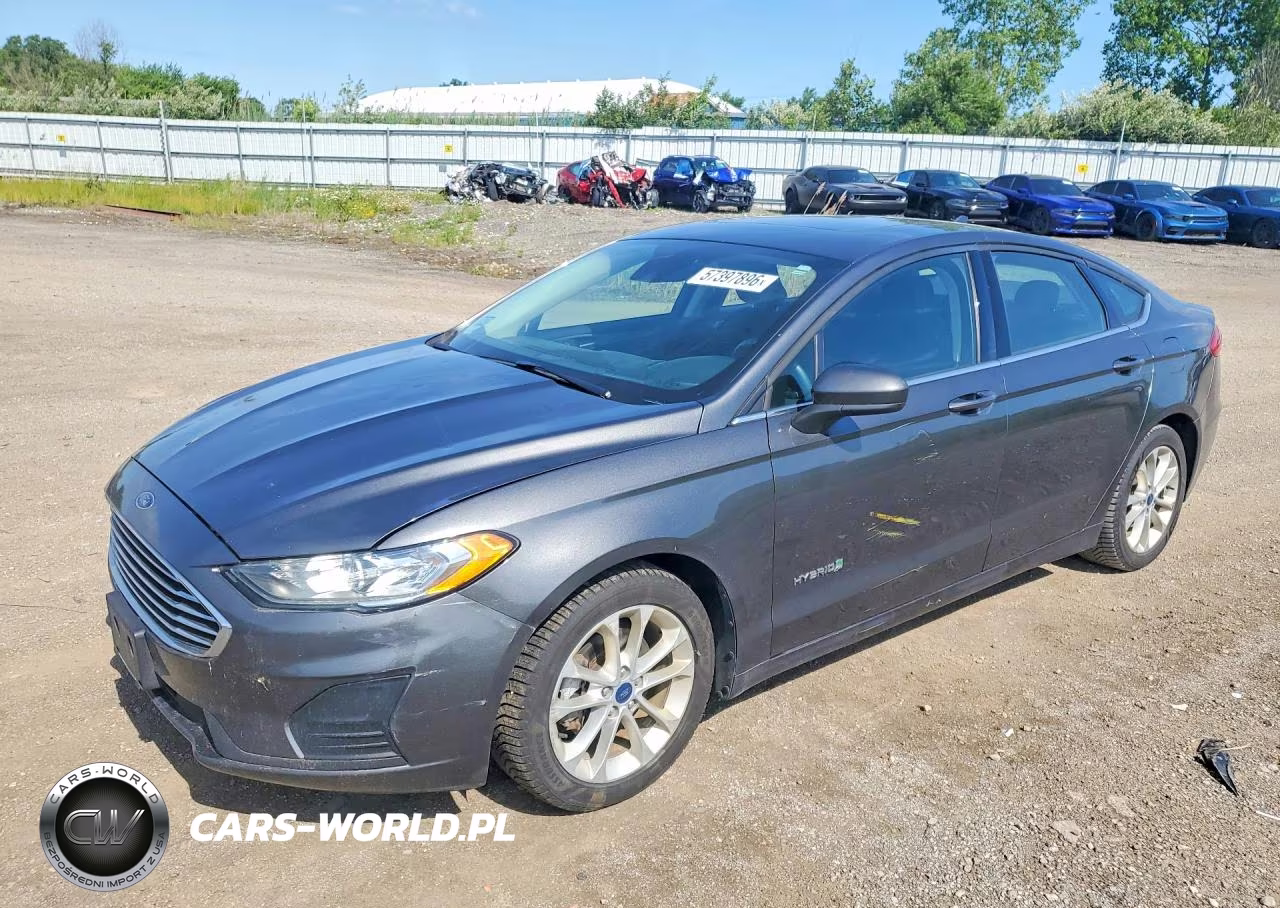 2019 Ford Fusion Se – zdjęcie 1 z 12