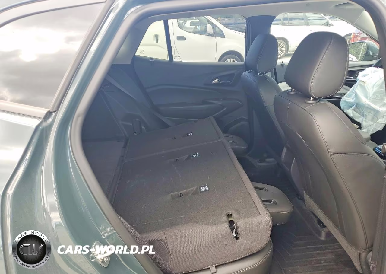 2025 Chevrolet Trax 1Lt VIN:KL77LHEP9SC082528 - 10