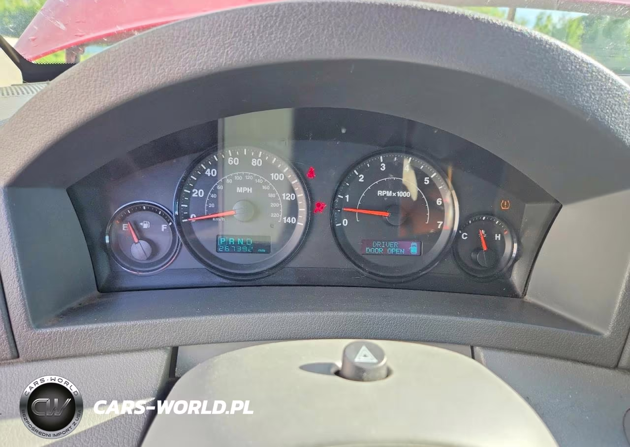 2005 Jeep Grand Cherokee Laredo VIN:1J4GR48K95C715361 - 9