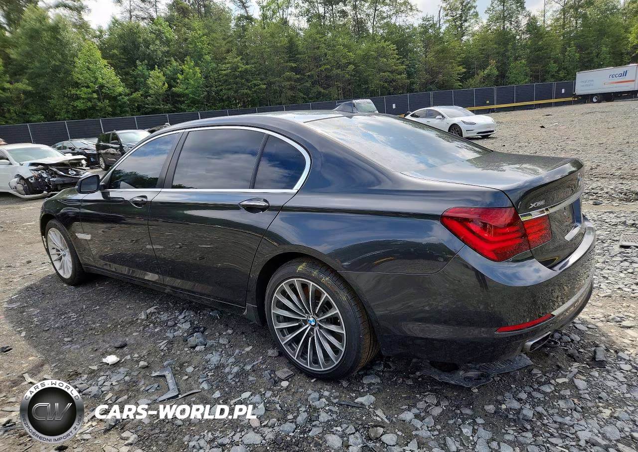 2013 BMW 750 Lxi VIN:WBAYF8C5XDD140270 - 2