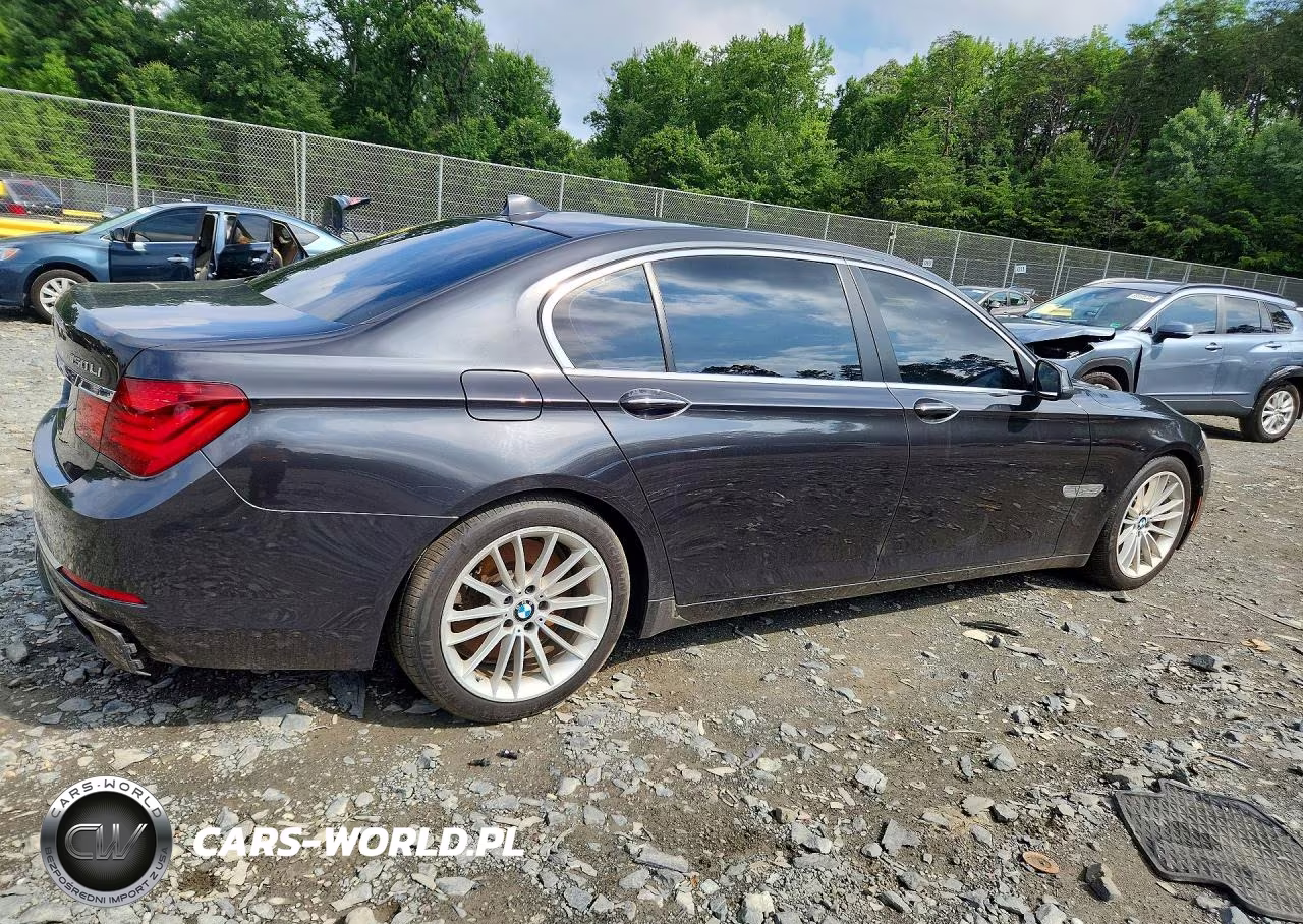 2013 BMW 750 Lxi VIN:WBAYF8C5XDD140270 - 3