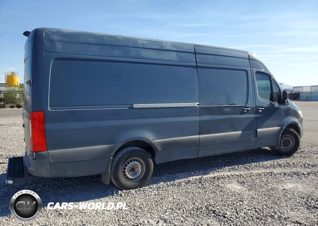 2019 Mercedes-Benz Sprinter 2500 VIN:WD4PF1CD8KP109176 - 3