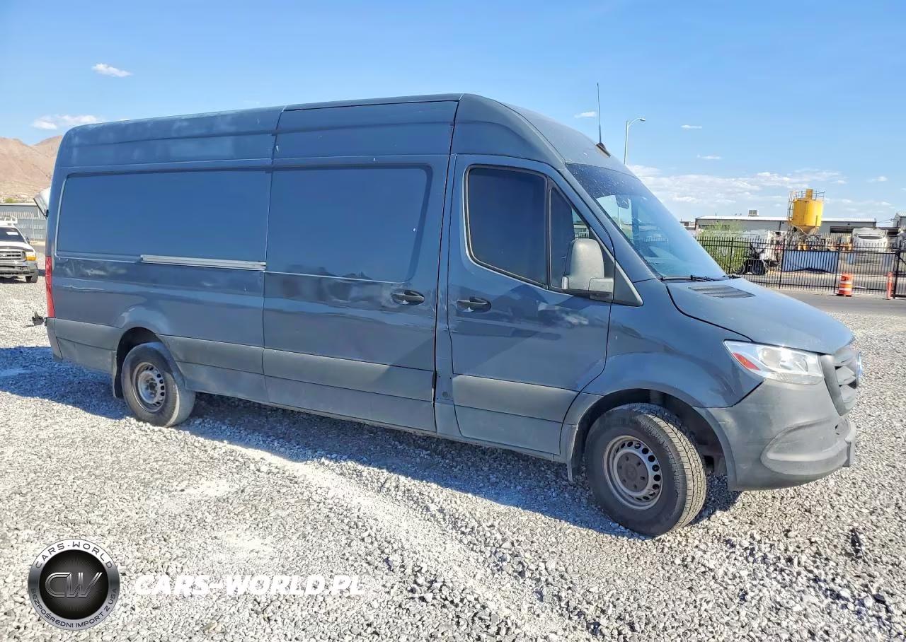 2019 Mercedes-Benz Sprinter 2500 VIN:WD4PF1CD8KP109176 - 4