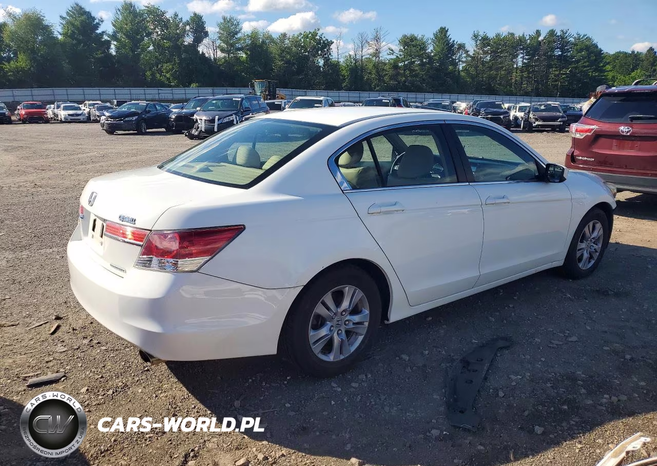 2012 Honda Accord Se VIN:1HGCP2F67CA020617 - 3