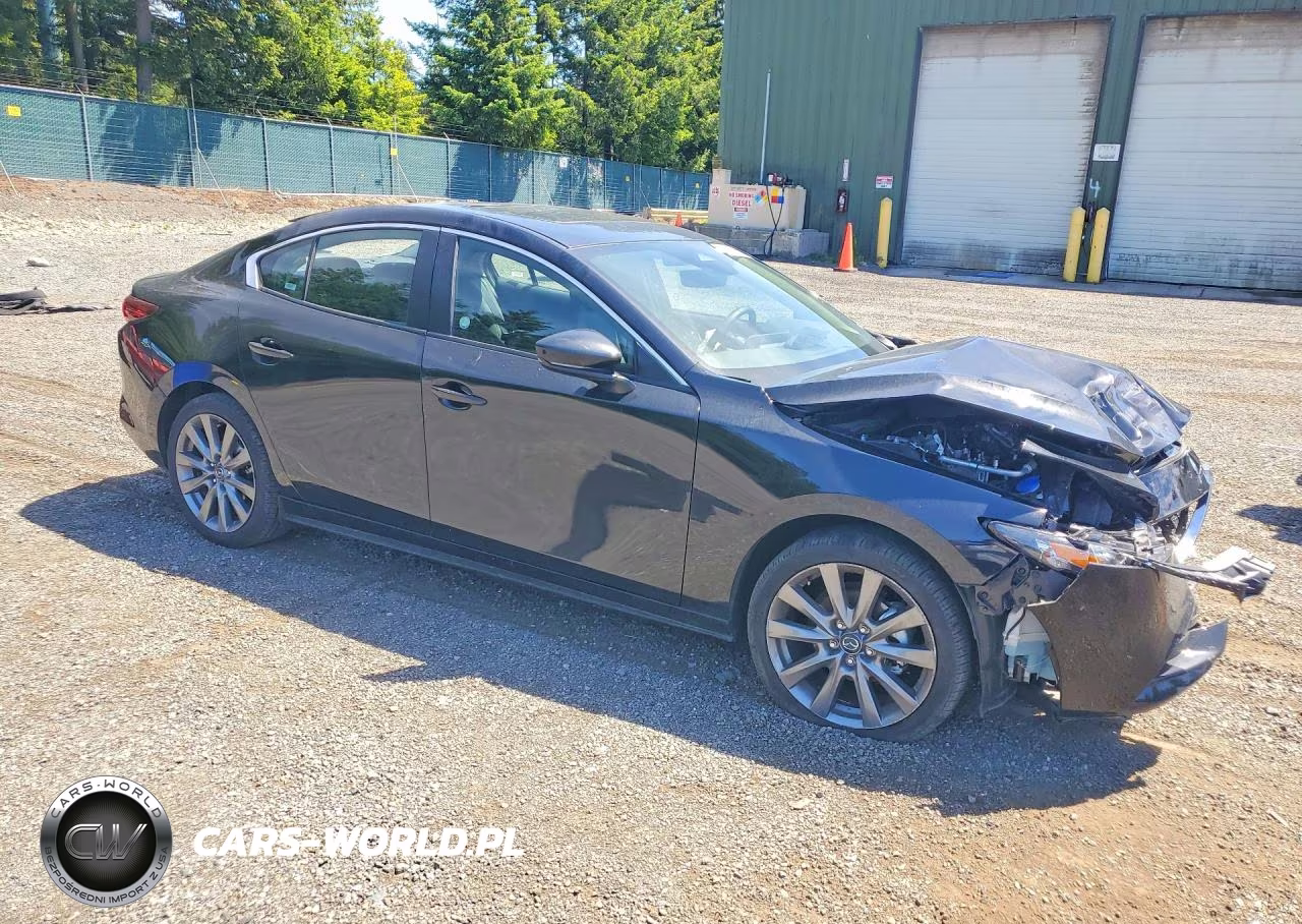 2025 Mazda 3 Preferred VIN:3MZBPACM6SM467705 - 4