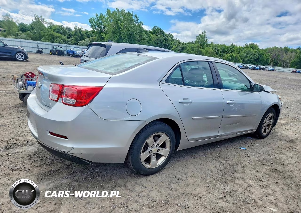 2015 Chevrolet Malibu Ls VIN:1G11A5SL3FU146778 - 3