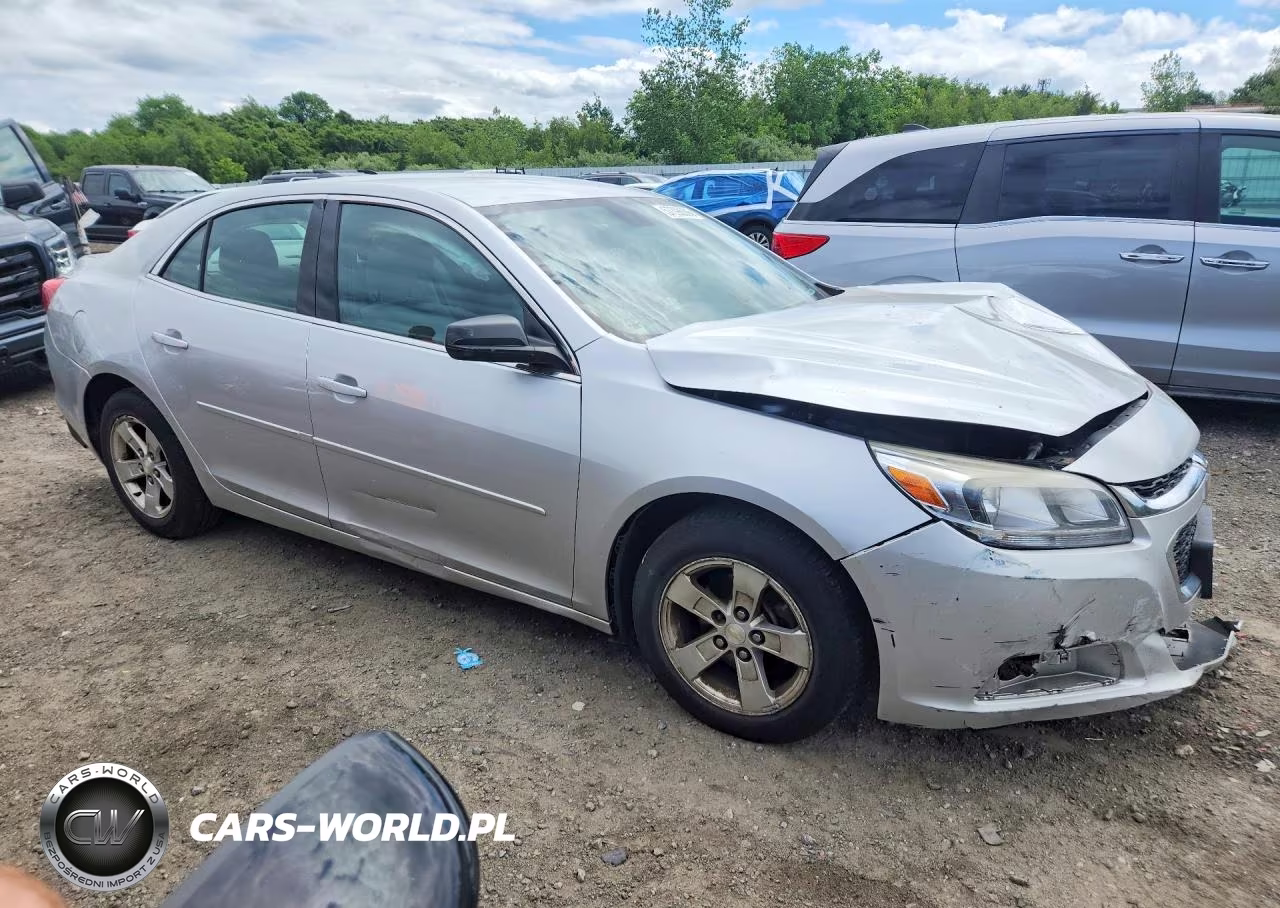 2015 Chevrolet Malibu Ls VIN:1G11A5SL3FU146778 - 4