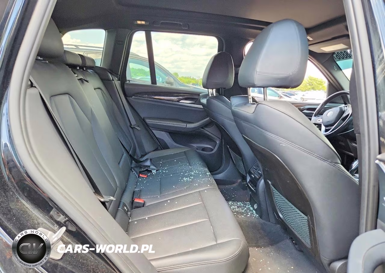 2018 BMW X3 xDrive30I VIN:5UXTR9C58JLD57037 - 11