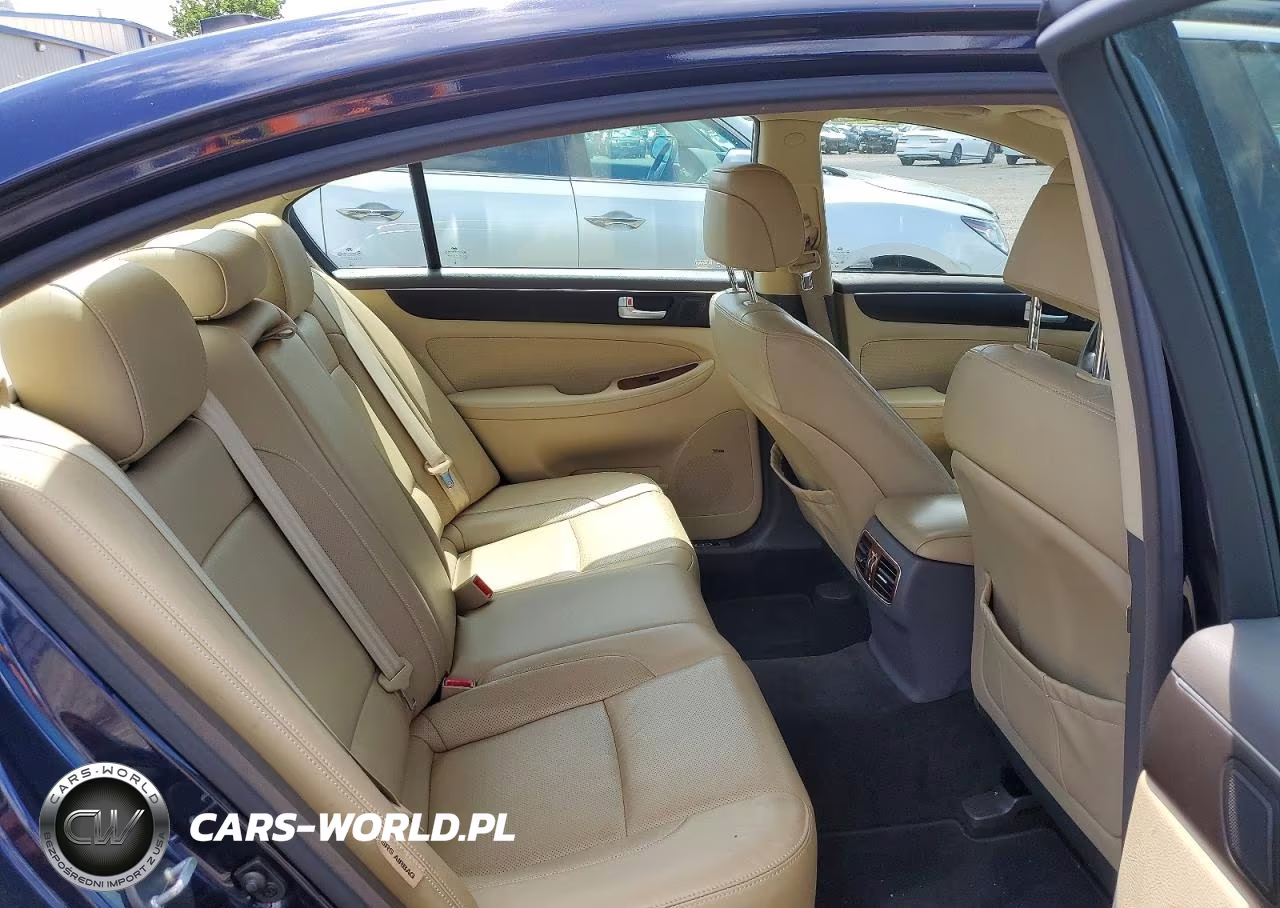 2012 Hyundai Genesis 4.6L VIN:KMHGC4DF9CU200279 - 10
