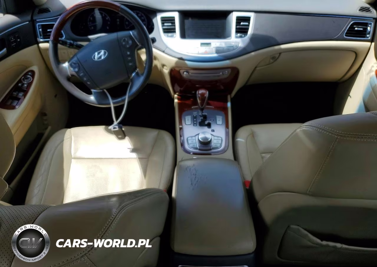 2012 Hyundai Genesis 4.6L VIN:KMHGC4DF9CU200279 - 8