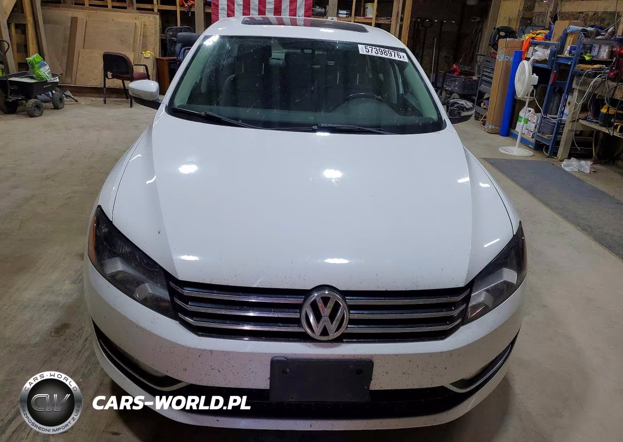 2015 Volkswagen Passat Se VIN:1VWBS7A35FC042124 - 5