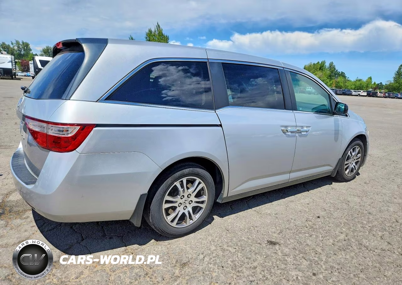 2011 Honda Odyssey Ex VIN:5FNRL5H47BB086530 - 3