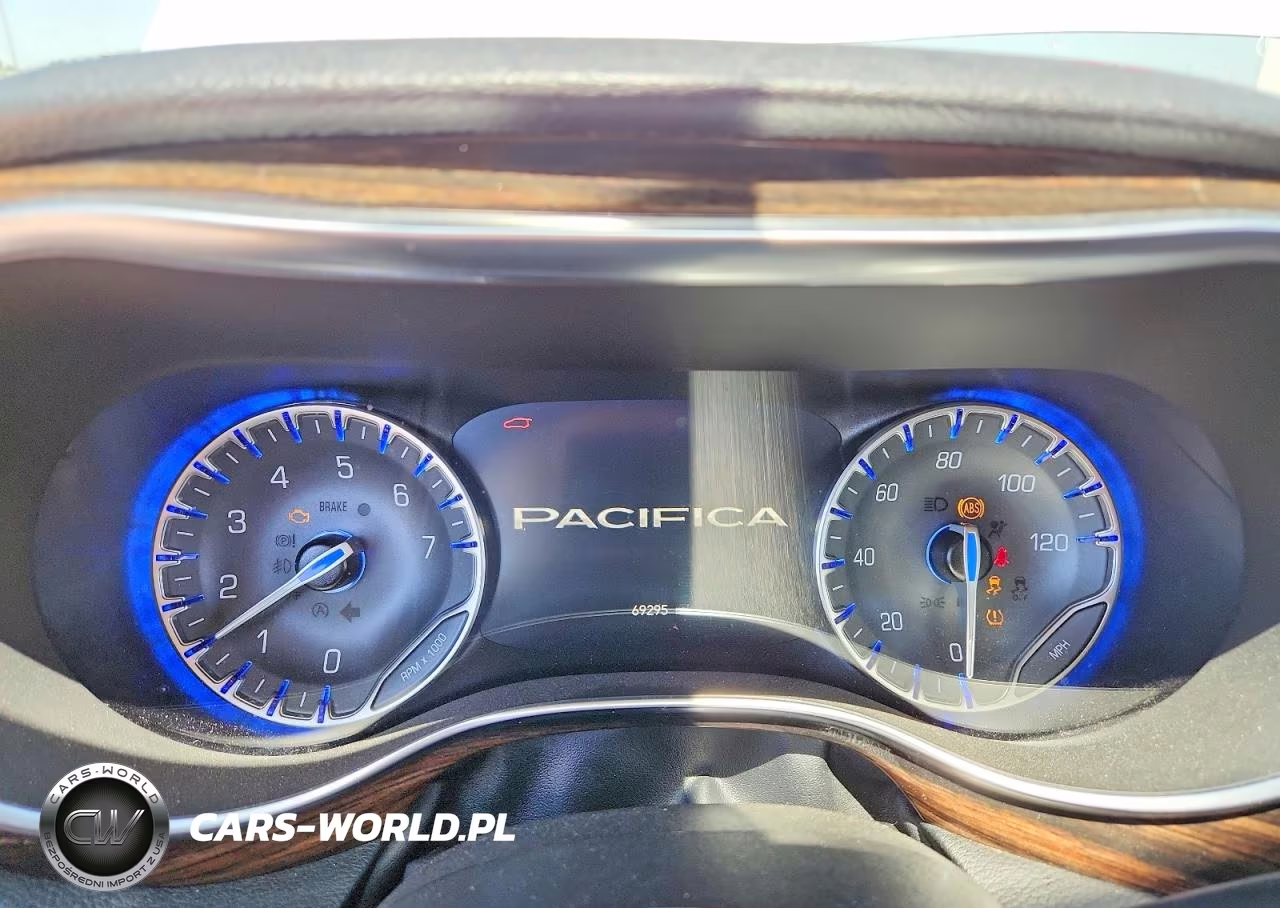 2022 Chrysler Pacifica Limited VIN:2C4RC1GG1NR210031 - 9