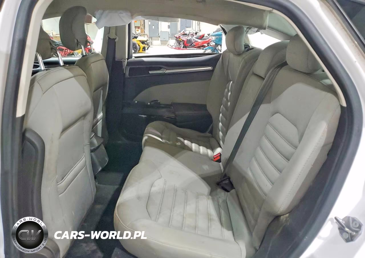 2015 Ford Fusion S VIN:3FA6P0G79FR134500 - 10