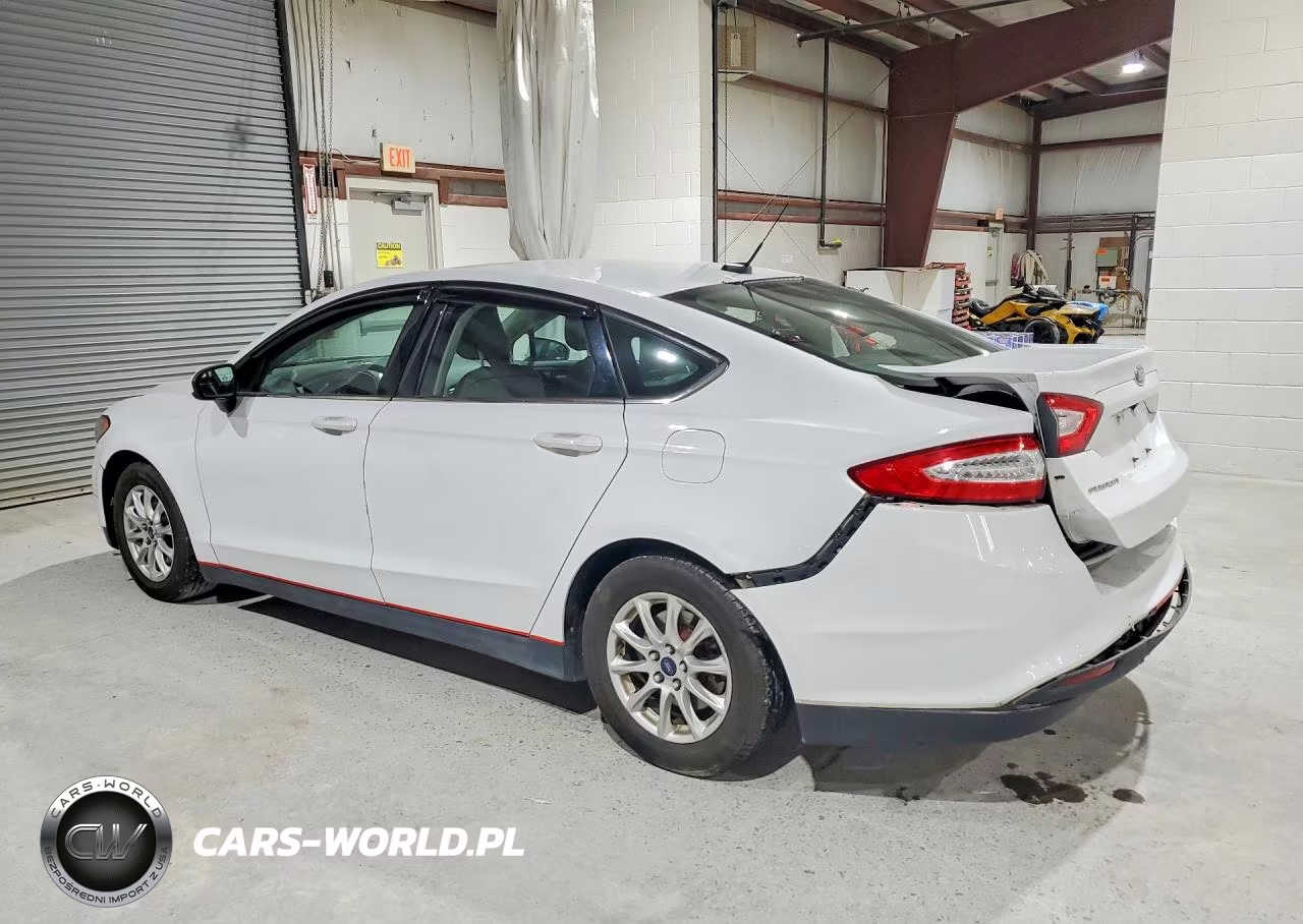 2015 Ford Fusion S VIN:3FA6P0G79FR134500 - 2