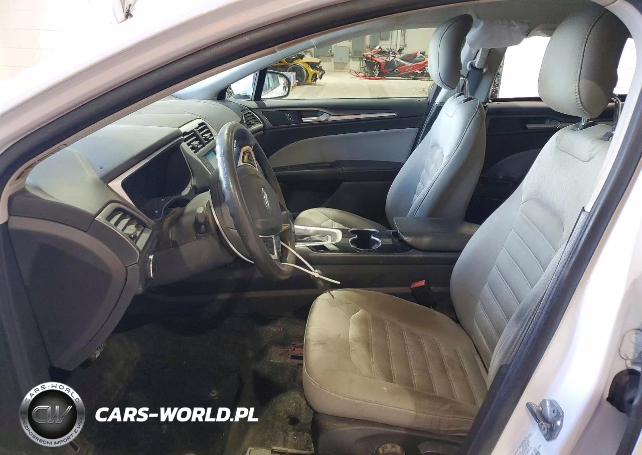 2015 Ford Fusion S VIN:3FA6P0G79FR134500 - 7