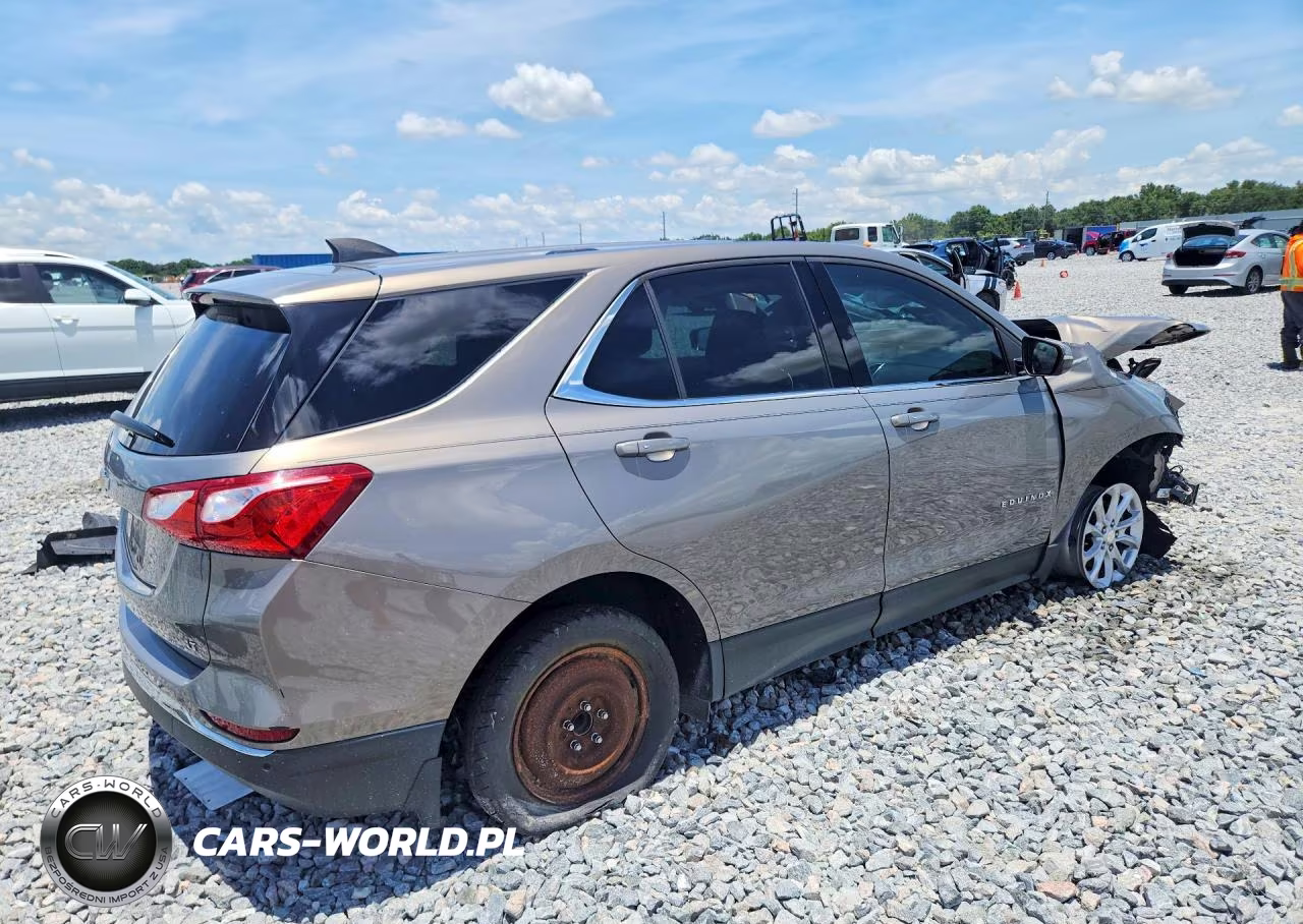 2019 Chevrolet Equinox Lt VIN:3GNAXKEV3KS584221 - 3