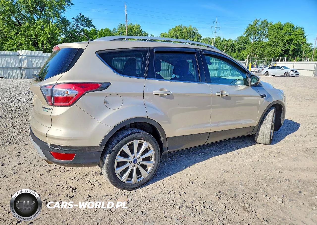 2017 Ford Escape Titanium VIN:1FMCU0JD3HUB00337 - 3