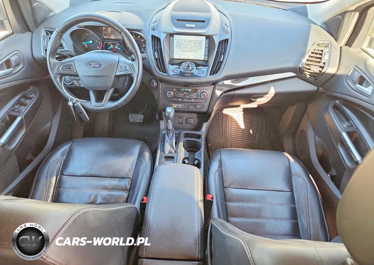 2017 Ford Escape Titanium VIN:1FMCU0JD3HUB00337 - 8