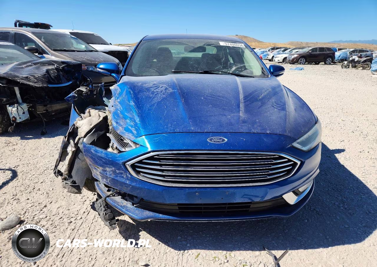 2017 Ford Fusion Titanium VIN:3FA6P0K93HR131717 - 5