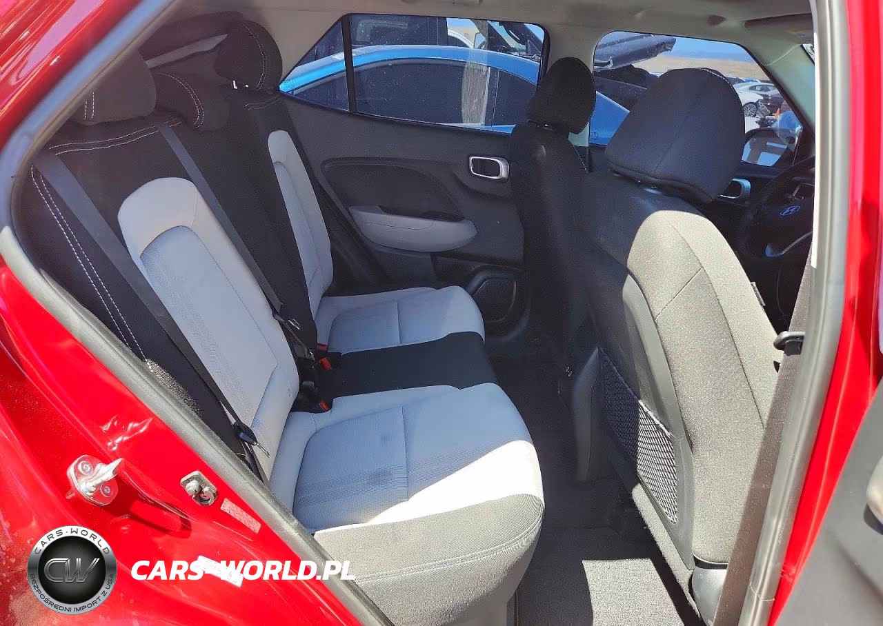 2024 Hyundai Venue Sel VIN:KMHRC8A32RU328611 - 10